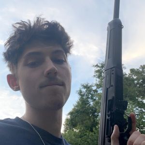 Meet your Posher, Carter